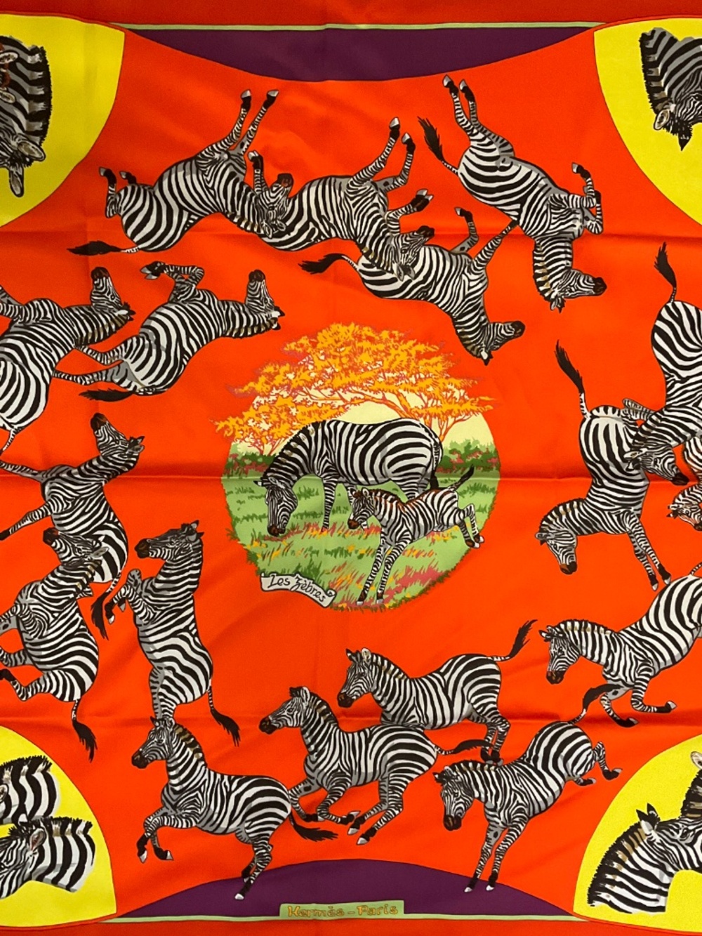 HERMES ORANGE MULTI LES ZEBRES PRINT SQUARE SILK TWILL SCARF - Picture 2 of 8